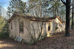 Pre-foreclosure in  BLOCK RD Hensley, AR 72065