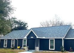 Pre-foreclosure in  GALE ROWE LN Fairhope, AL 36532
