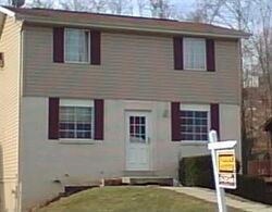 Pre-foreclosure in  VALLEY STREAM DR Delmont, PA 15626