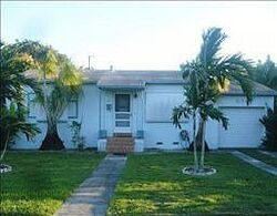  Nw 10th St, Homestead FL