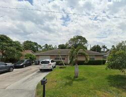 Pre-foreclosure in  SEAGRAPE RD Lake Worth, FL 33462