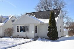 Pre-foreclosure in  N 83RD ST Milwaukee, WI 53222