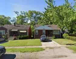 Pre-foreclosure in  W 39TH AVE Gary, IN 46408