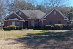 Pre-foreclosure in  WILCHER DR Laurel, MS 39440