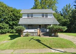  Parmalee Ave, Youngstown OH