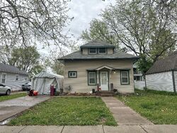 Pre-foreclosure in  SAINT PAUL AVE Lincoln, NE 68504