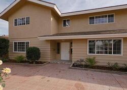 Pre-foreclosure in  KENTWOOD DR Oxnard, CA 93030