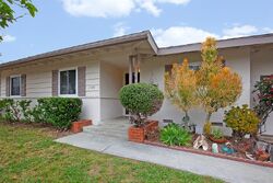 Pre-foreclosure in  JULIETTE PL Fallbrook, CA 92028