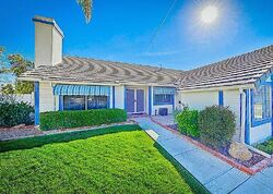 Pre-foreclosure in  POTOMAC DR Sun City, CA 92586