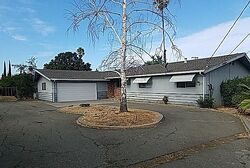 Pre-foreclosure in  TENNYSON DR Concord, CA 94521