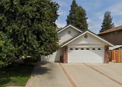  N Rogers Ave, Clovis CA