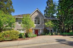 Pre-foreclosure in  OAK KNOLL DR Los Gatos, CA 95030