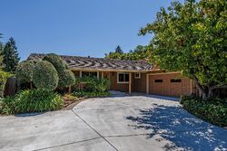 Pre-foreclosure in  CORVALLIS DR San Jose, CA 95120