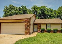 Pre-foreclosure in  W UNIONTOWN ST Broken Arrow, OK 74012