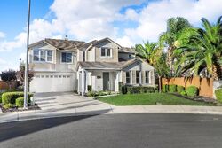 Pre-foreclosure in  BEAR CT Tracy, CA 95304