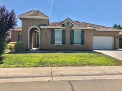 Pre-foreclosure in  DIAMONTE WAY Sacramento, CA 95829