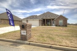 Pre-foreclosure in  CREEK BANK TRL Claremore, OK 74019