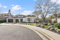 Pre-foreclosure in  CHIMNEY BLUFF CT Folsom, CA 95630