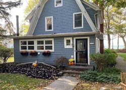Pre-foreclosure in  SHORECLIFF RD Angola, NY 14006