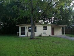 Pre-foreclosure in  MEADOW LN Inverness, FL 34450