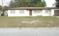 Pre-foreclosure in  CARDINAL DR Tampa, FL 33617