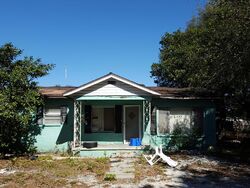 Pre-foreclosure in  E LOUISIANA AVE Tampa, FL 33610