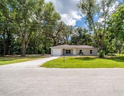 Pre-foreclosure in  SANTIAGO AVE De Leon Springs, FL 32130