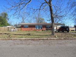 Pre-foreclosure in  N HARRIS AVE Slocomb, AL 36375