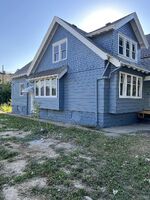  W Sarnow St, Milwaukee WI