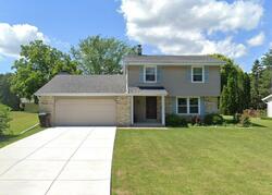 Pre-foreclosure in  S REGAL DR New Berlin, WI 53151