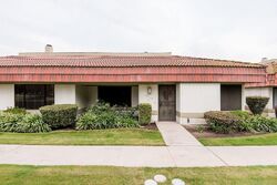 Pre-foreclosure in  N SEQUOIA DR  Fresno, CA 93705