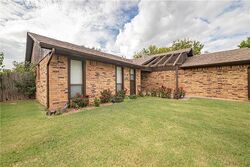  Forest Hills Dr, Noble OK