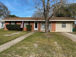 Pre-foreclosure in  WOODHAM AVE Fort Walton Beach, FL 32547