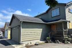 Elmwood Pl, Mckinleyville CA