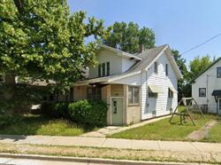 Pre-foreclosure in  ROOSEVELT RD Kenosha, WI 53142