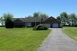 Pre-foreclosure in  SEDONA CT Martinsburg, WV 25403
