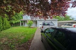 Pre-foreclosure in  NE 81ST WAY Vancouver, WA 98682