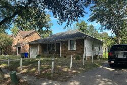 Pre-foreclosure in  PILOT AVE Norfolk, VA 23513