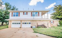 Pre-foreclosure in  N COUNTY ROAD 2100 Lubbock, TX 79415