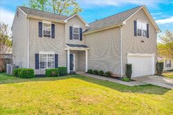 Pre-foreclosure in  BENT HOLLOW CT Moore, SC 29369