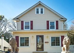 Pre-foreclosure in  ROCKWELL RD Abington, PA 19001