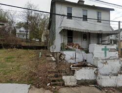 Pre-foreclosure in  ALEXANDER ST Mc Kees Rocks, PA 15136