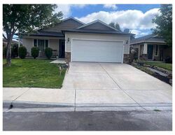 Pre-foreclosure in  29TH ST White City, OR 97503