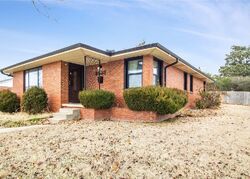 Pre-foreclosure in  E 24TH ST Tulsa, OK 74114