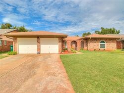 Pre-foreclosure in  WOODLAWN DR Yukon, OK 73099