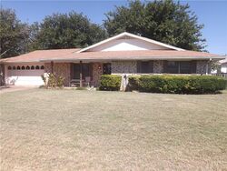 Pre-foreclosure in  W C ST Eldorado, OK 73537