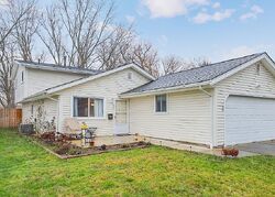 Pre-foreclosure in  BUTTERNUT LN Berea, OH 44017