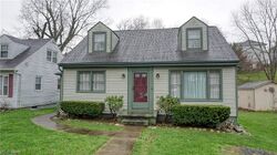  Highland Ave, Cambridge OH