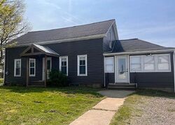  Bundysburg Rd, Middlefield OH