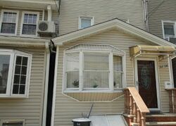 Pre-foreclosure in  92ND ST Woodhaven, NY 11421